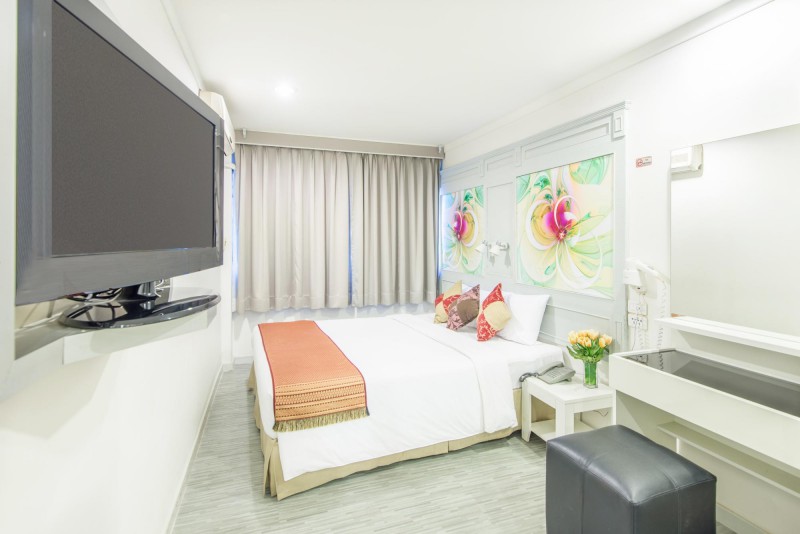 PRATUNAM CITY INN — фото 15