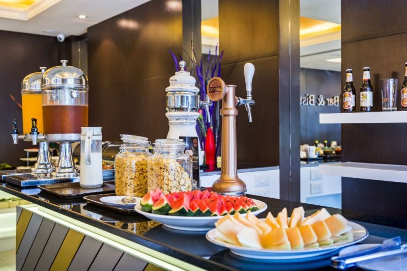 QIU HOTEL SUKHUMVIT — фото 12