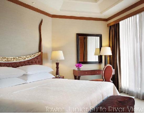 ROYAL ORCHID SHERATON HOTEL & TOWERS — фото 18