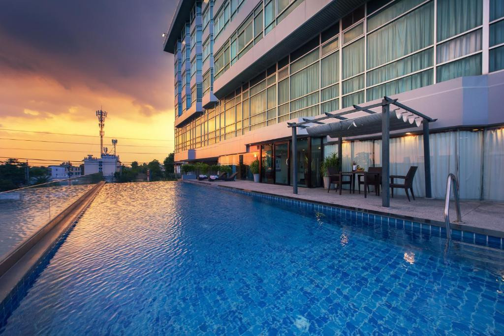 SIAM MANDARINA HOTEL