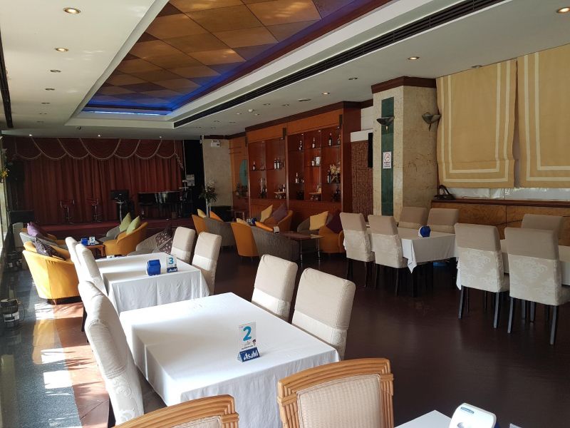 SUMMIT PAVILION HOTEL — фото 11