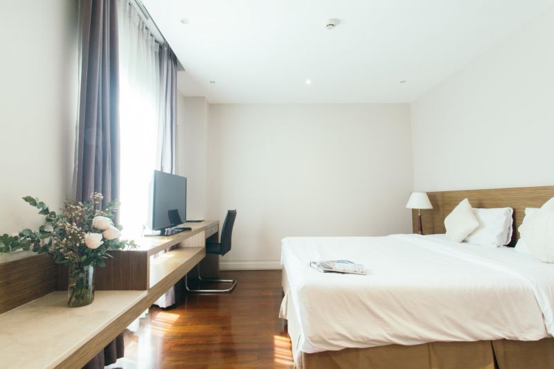 THOMSON RESIDENCE