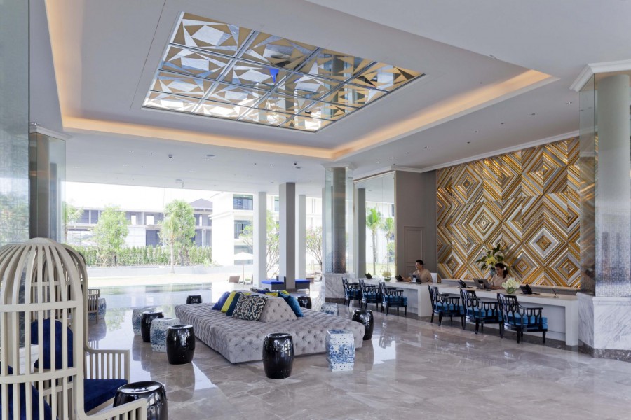 U SATHORN — фото 11