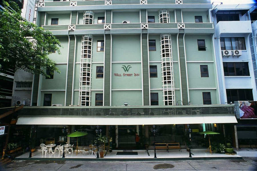 WALL STREET INN