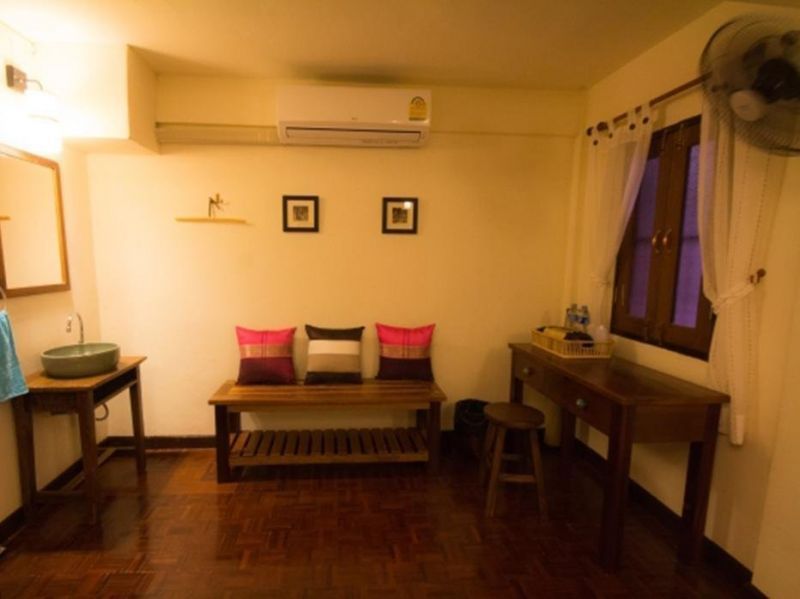 RUSTIC GUESTHOUSE — фото 3