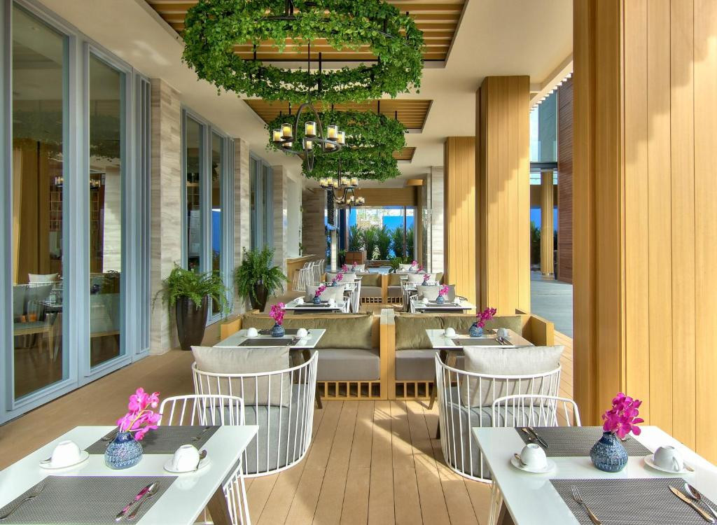 ACE OF HUA HIN RESORT (EX. RADISSON BLU RESORT HUA HIN) — фото 4