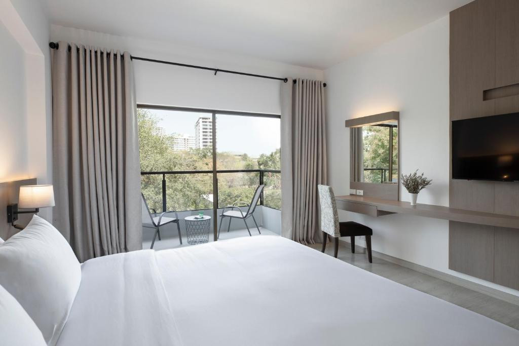 CENTARA LIFE CHA AM BEACH RESORT HUA HIN (EX. CENTRA BY CENTARA CHA AM BEACH RESORT HUA HIN) — фото 13