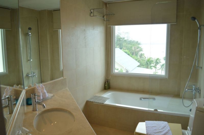 NERN CHALET BEACHFRONT HOTEL — фото 11