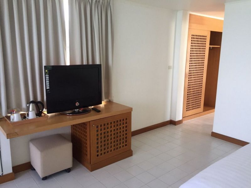 NERN CHALET BEACHFRONT HOTEL — фото 13