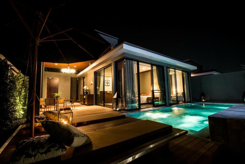 V VILLAS