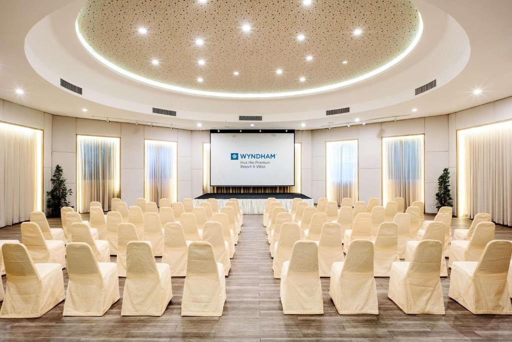 WYNDHAM HUA HIN PRANBURI RESORT & VILLAS — фото 4