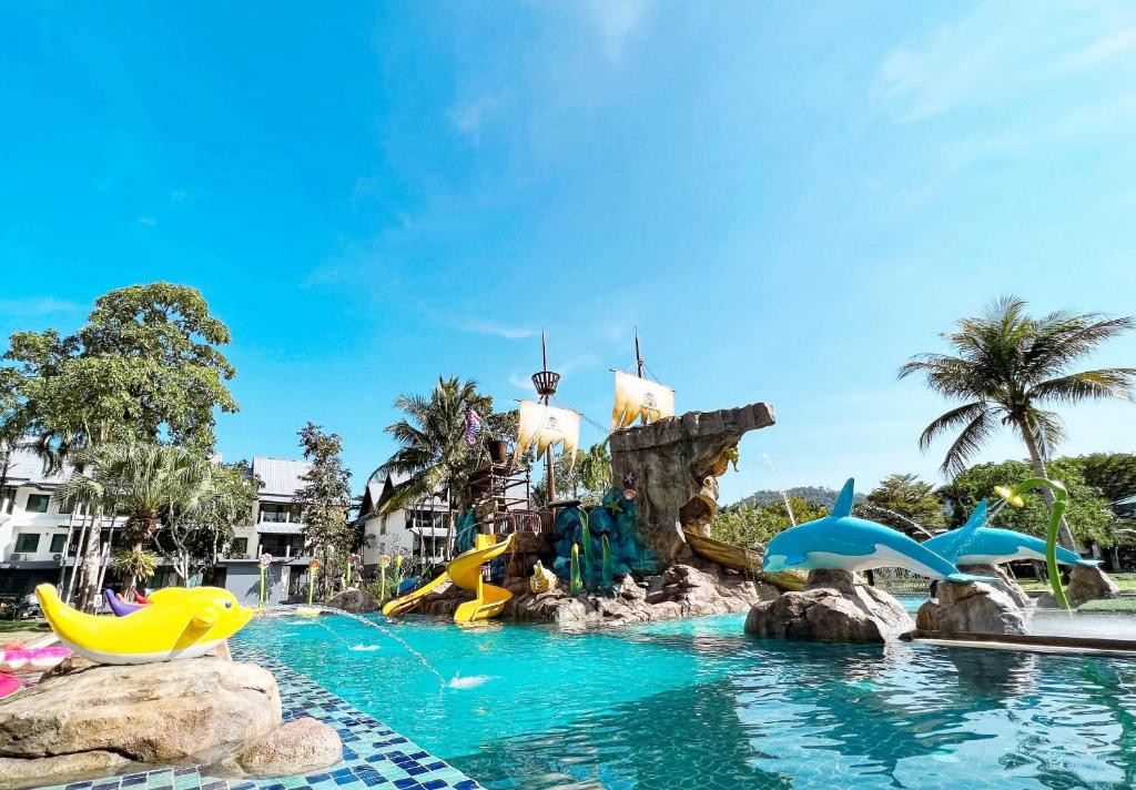 EMERALD BEACH RESORT & SPA — фото 4