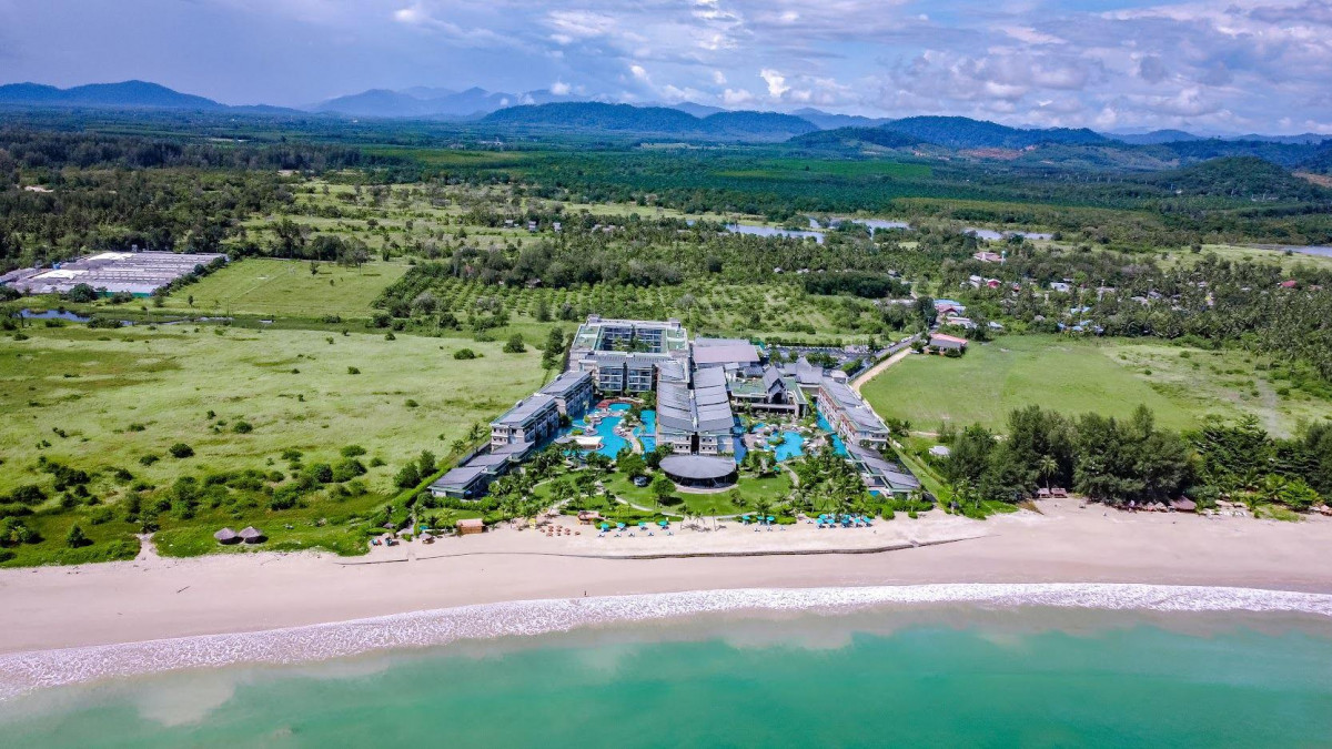 LE MERIDIEN KHAO LAK RESORT & SPA (EX. BANGSAK MERLIN RESORT) — фото 2