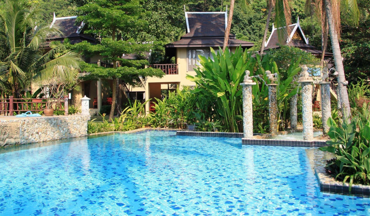 BHUMIYAMA BEACH RESORT
