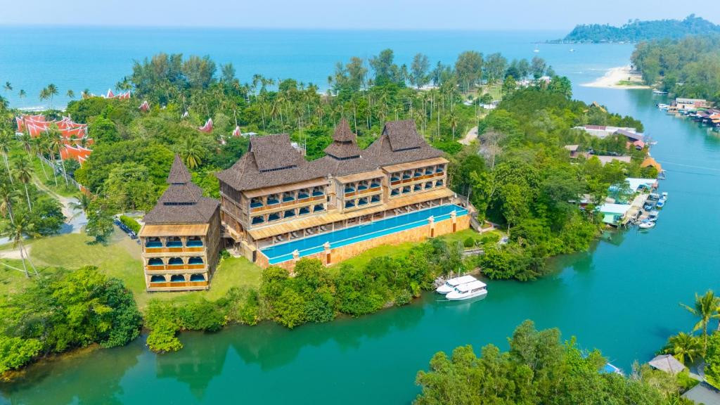 SANTHIYA TREE KOH CHANG RESORT (EX. PANVIMAN KOH CHANG) — фото 6