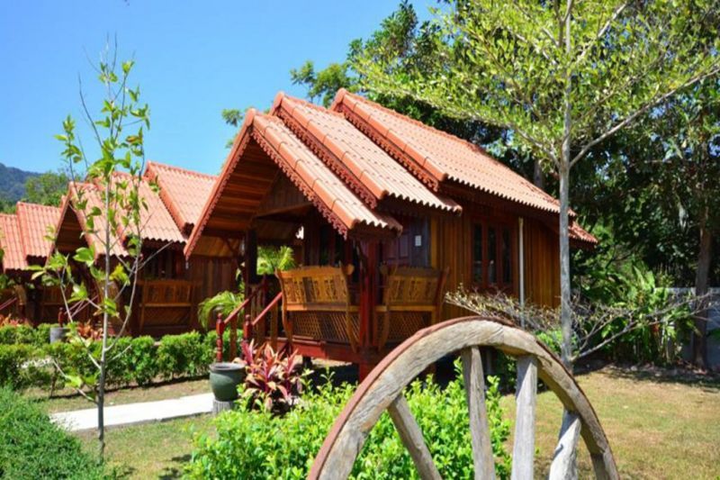 DIAMOND BEACH RESORT