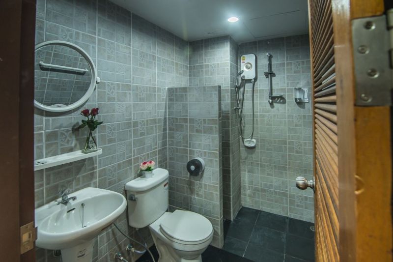 LANTA NICE BEACH HOUSE — фото 12