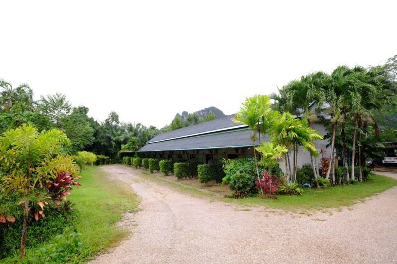 OYO 627 SAI THAI GARDEN HOME TRAVEL