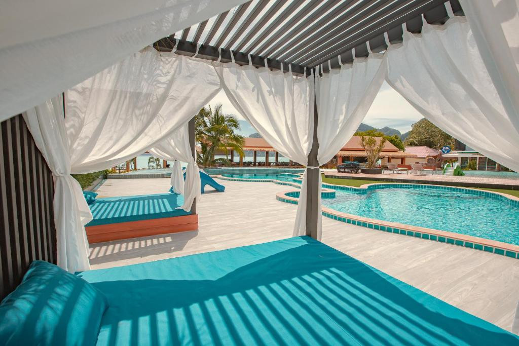 PHI PHI ANDAMAN BEACH RESORT — фото 11