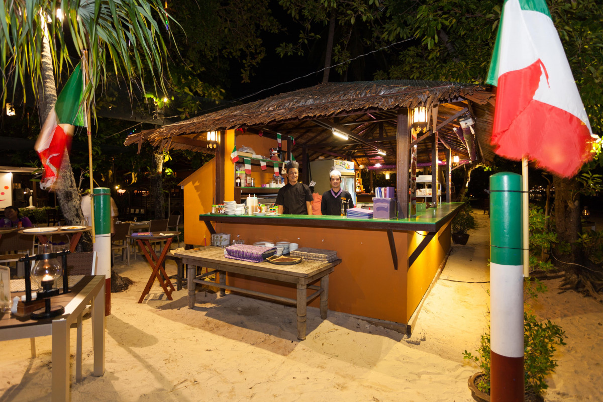 PHI PHI ERAWAN PALMS RESORT — фото 17