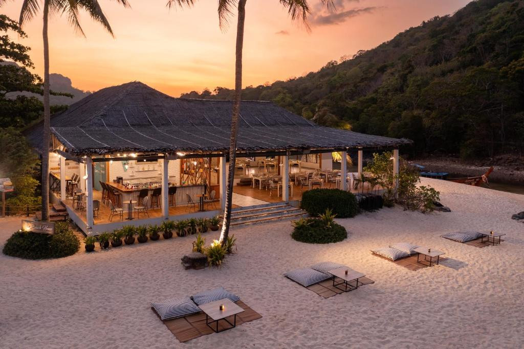 SAII PHI PHI ISLAND VILLAGE (EX. PHI PHI ISLAND VILLAGE BEACH RESORT) — фото 13