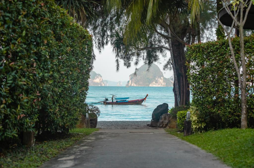 TUP KAEK SUNSET BEACH RESORT — фото 17