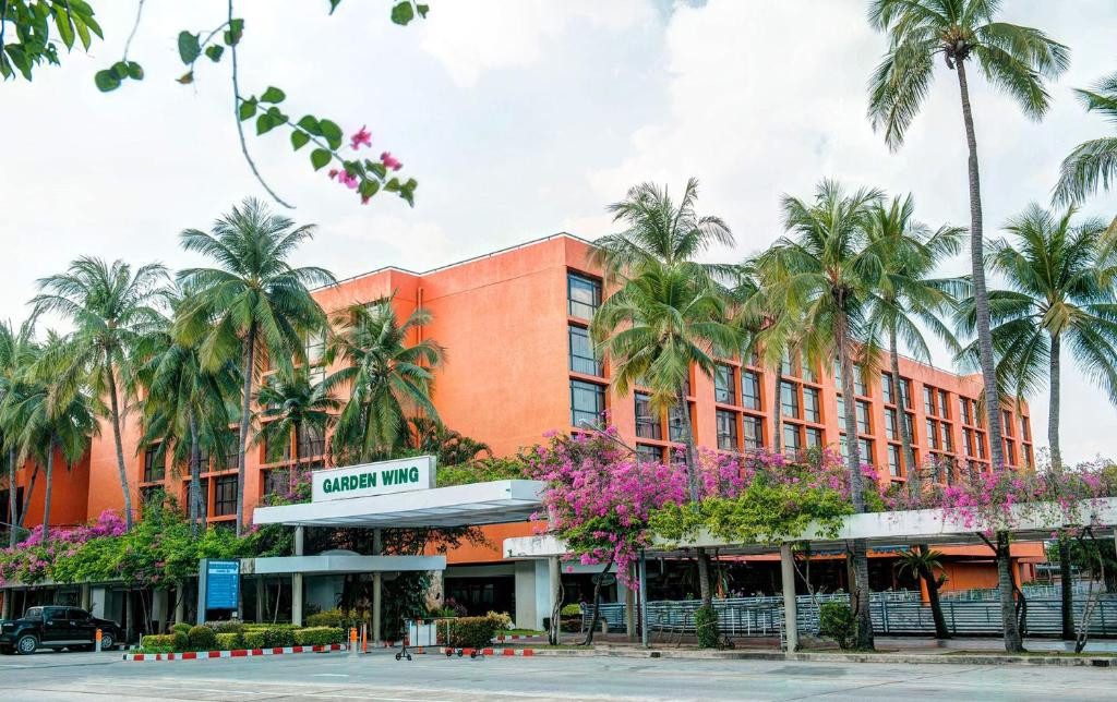 AMBASSADOR CITY JOMTIEN GARDEN WING