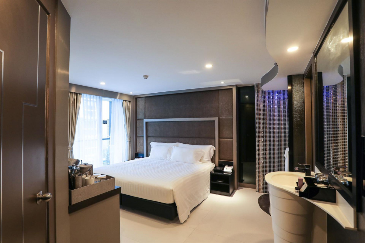 AZURE HOTEL PATTAYA (EX. CENTARA AZURE HOTEL PATTAYA) — фото 4