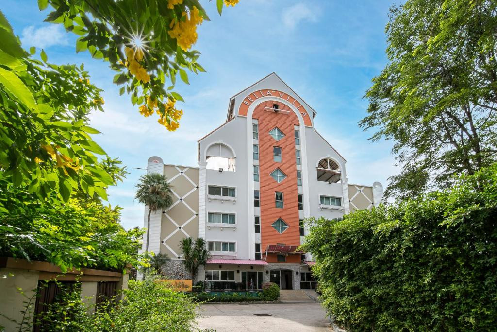 BELLA VILLA PATTAYA 3RD ROAD (EX. BELLA VILLA SERVICED APARTMENT)