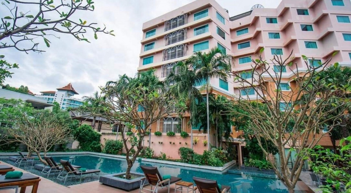 BHANWAR SINGH PALACE PATTAYA