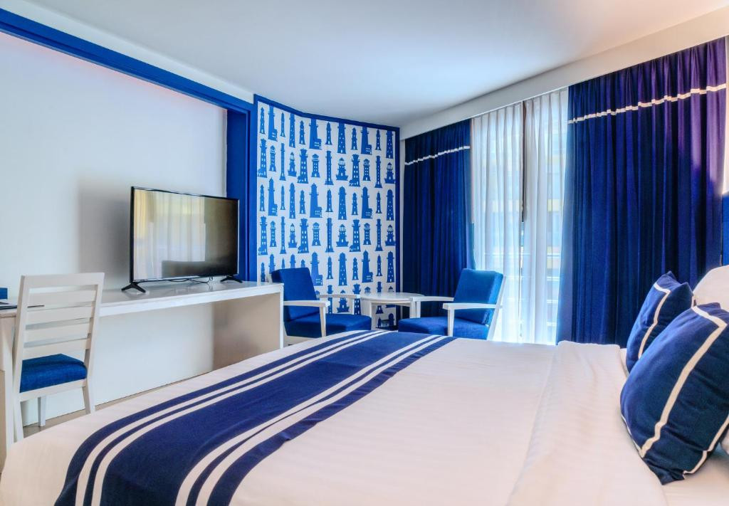 BLUE CABIN HOTEL (EX. A-ONE NEW WING) — фото 2