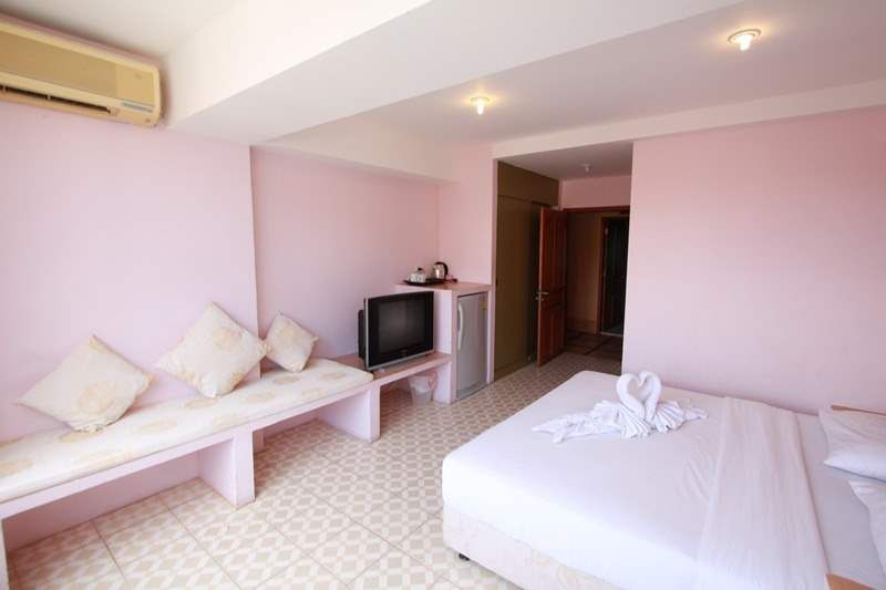 BOUTIQUE JOMTIEN HOTEL (EX. TWENTY8 INN) — фото 7