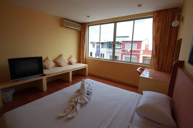 BOUTIQUE JOMTIEN HOTEL (EX. TWENTY8 INN) — фото 10