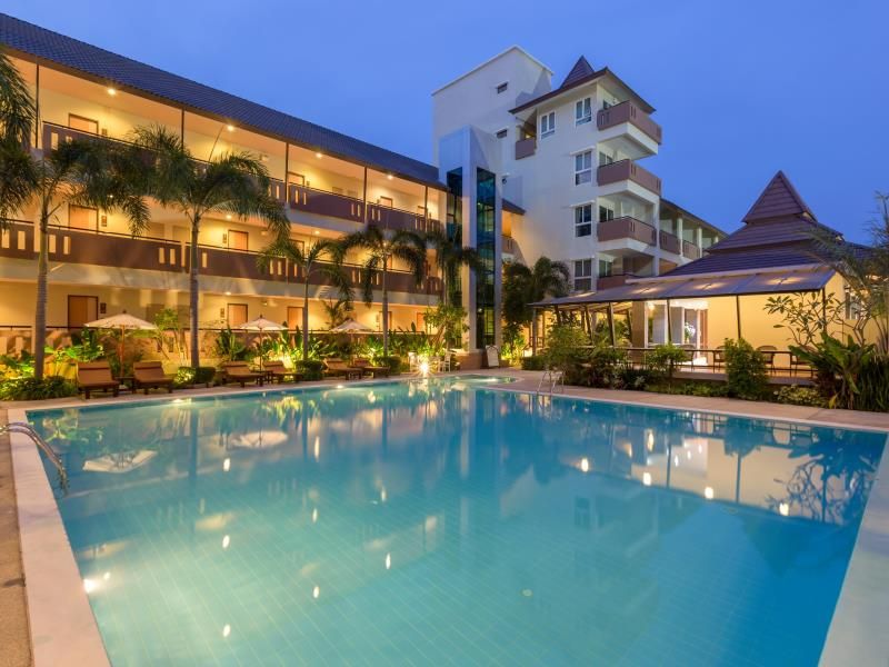 CHAIYAPERUEK SUITES