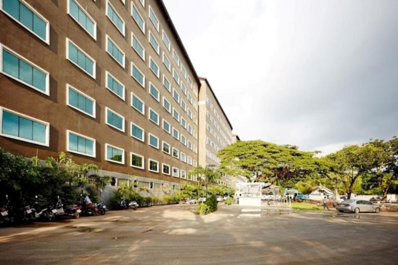 EASE JOMTIEN HOTEL