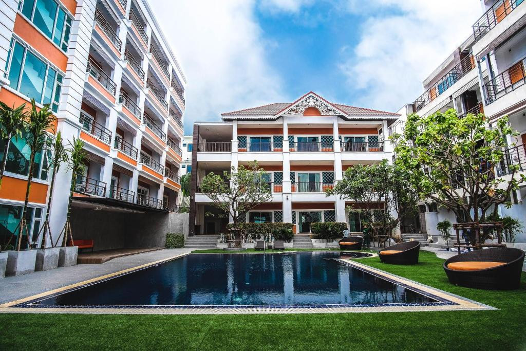 FX HOTEL PATTAYA (EX. THE FOURTH PRATUMNAK) — фото 5