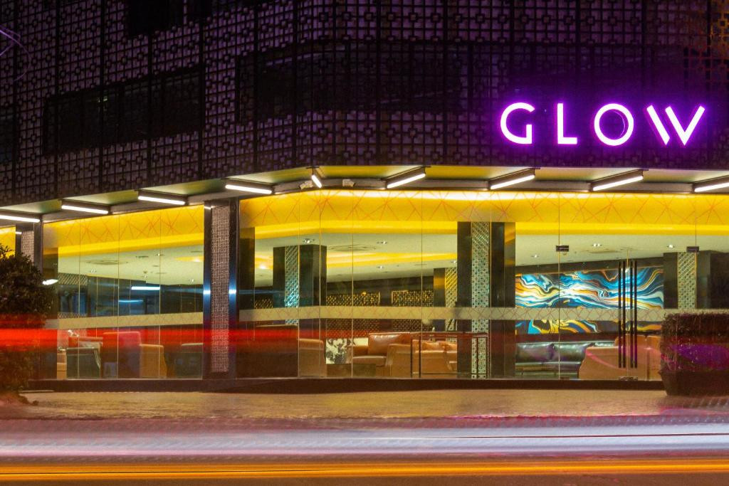 GLOW PATTAYA — фото 17