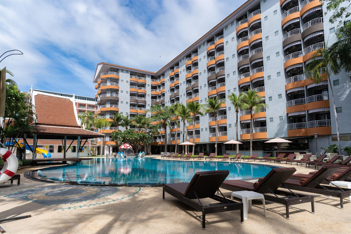 HEETON CONCEPT HOTEL PATTAYA (EX. MERCURE HOTEL PATTAYA)
