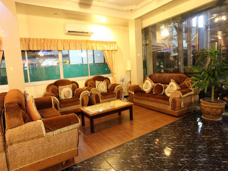 HOME PATTAYA (EX. MONAA' S PLACE) — фото 3