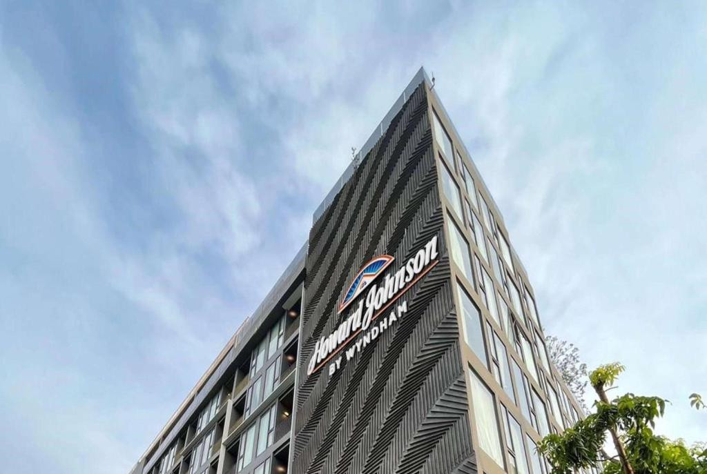 HOWARD JOHNSON BY WYNDHAM JC PATTAYA (EX.BLUPHERE SELECT PATTAYA) — фото 3