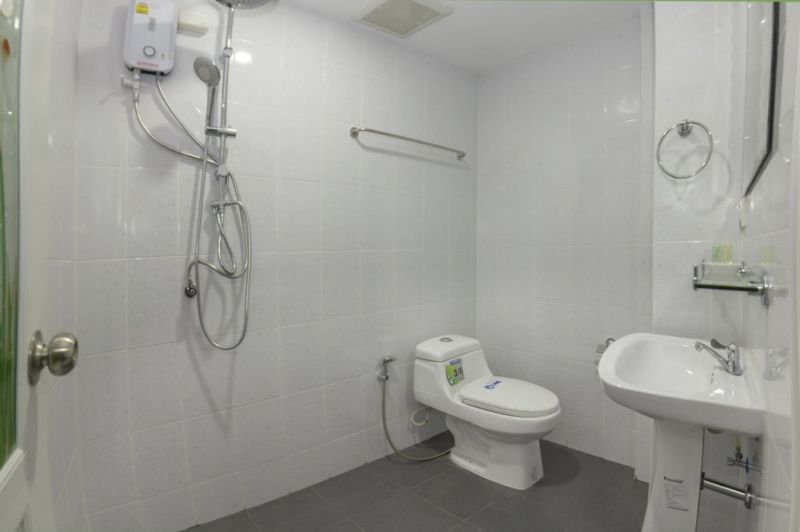 KONTIKI GUESTHOUSE
