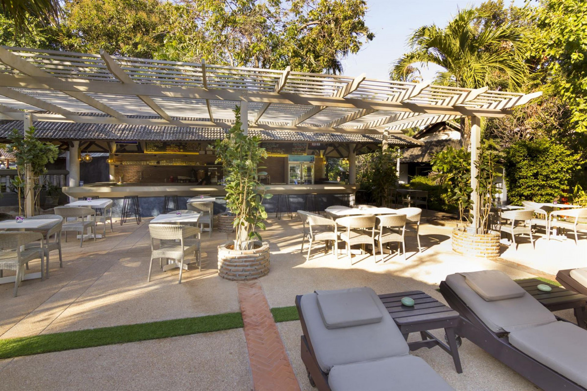LETS HYDE RESORT & VILLAS — фото 4