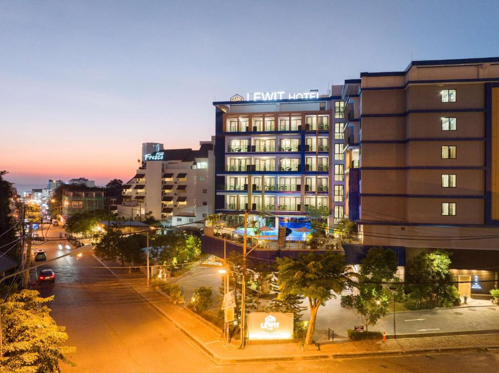 LEWIT HOTEL  — фото 13