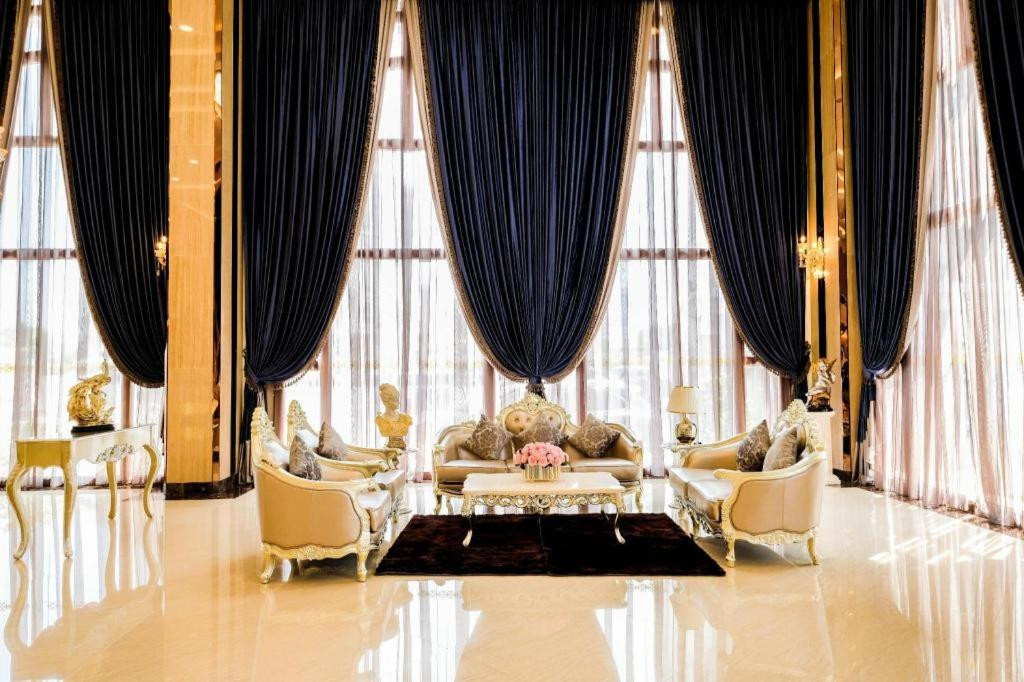 LK GRAND EMPIRE — фото 2