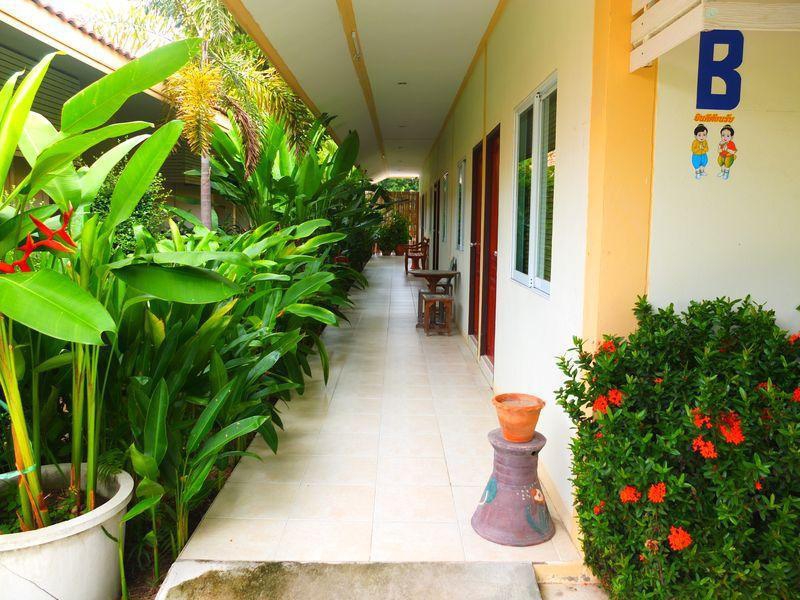 LOTUSLAND RESORT — фото 15