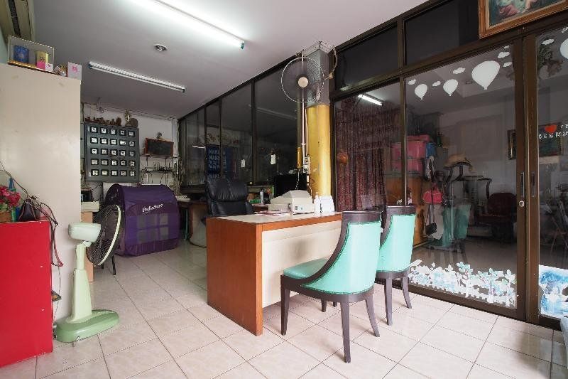 OYO 1004 NAKLUA MANSION — фото 5