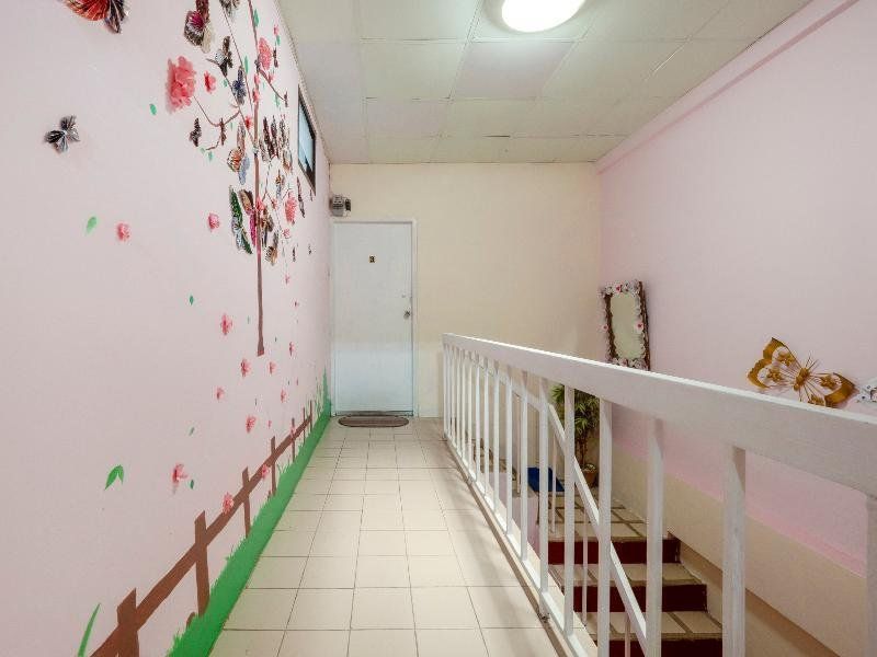 OYO 1099 STAR HOUSE