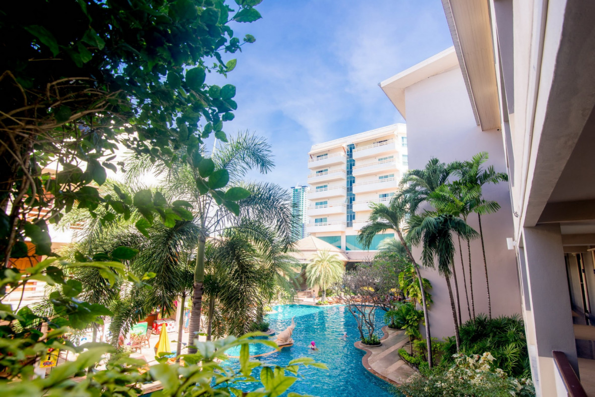 SEA BREEZE JOMTIEN RESORT — фото 4