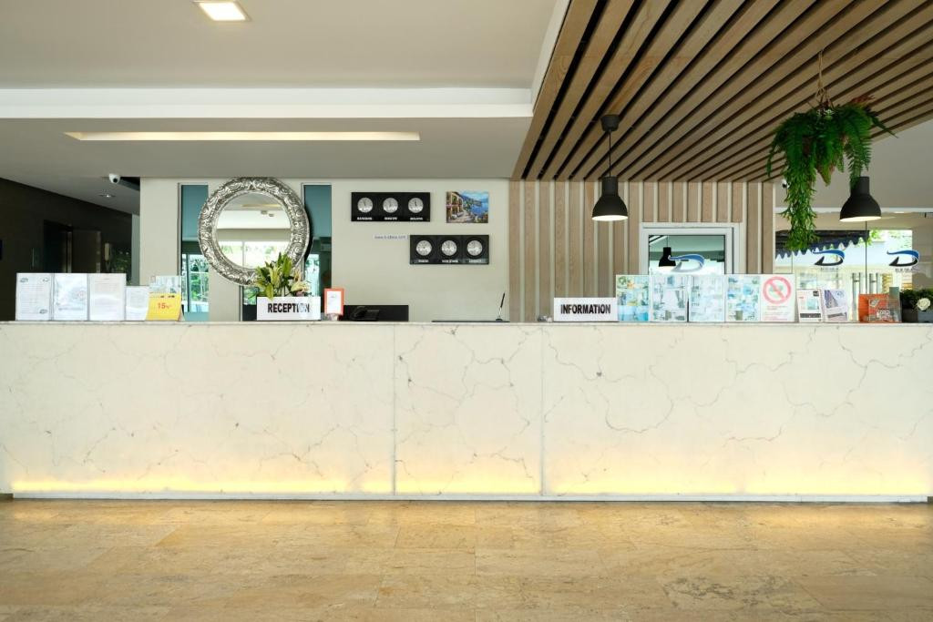 SUNDAY BEACHFRONT VIEW JOMTEIN (EX. D@SEA HOTEL) — фото 16