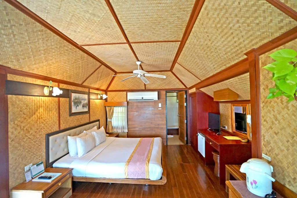 SUNSET VILLAGE BEACH RESORT — фото 9